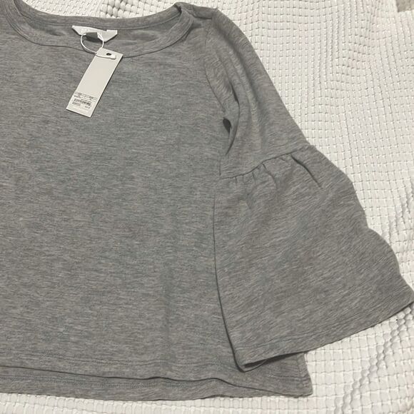 NWT- BB Dakota - XS. Bell Sleeve - Picture 5 of 10